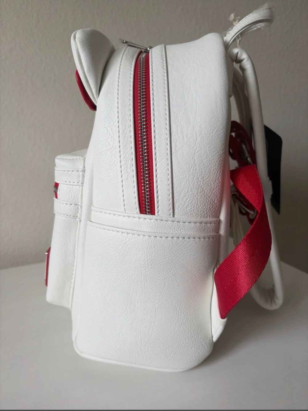 Loungefly Hello Kitty Mini Backpack - Picture 6 of 7